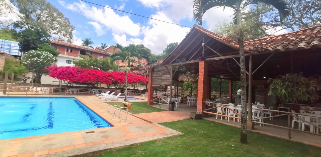 Hotel Campestre Umpala San Gil Exterior photo